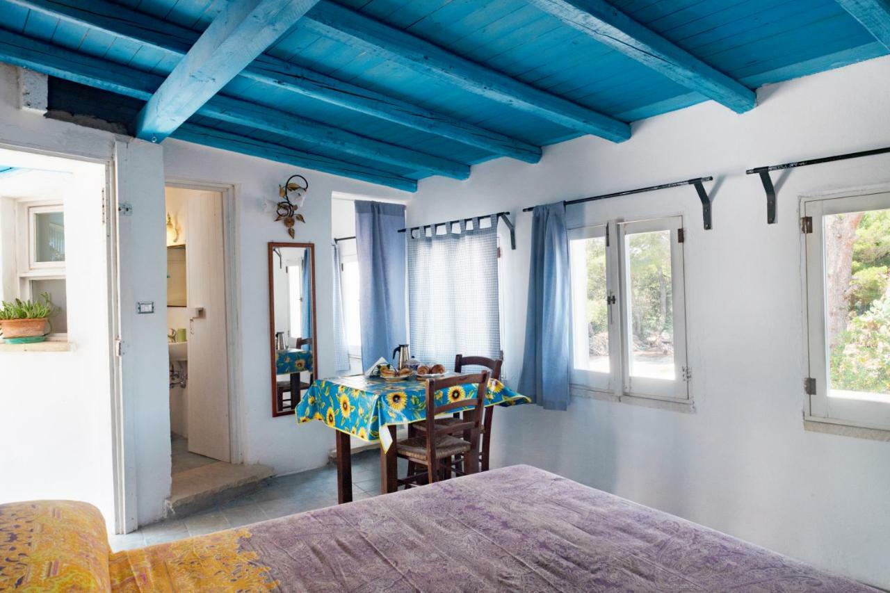 Casa Vacanze Capurre "Trulli E Pajare A Due Passi Dal Pizzo" Gallipoli Bagian luar foto